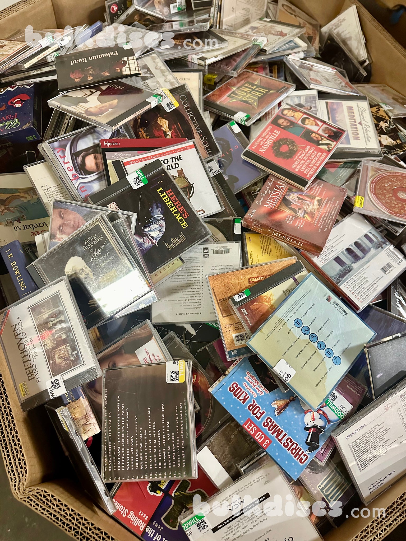 Pallets of Wholesale Bulk Assorted CDs for Sale | BulkDiscs.com ...